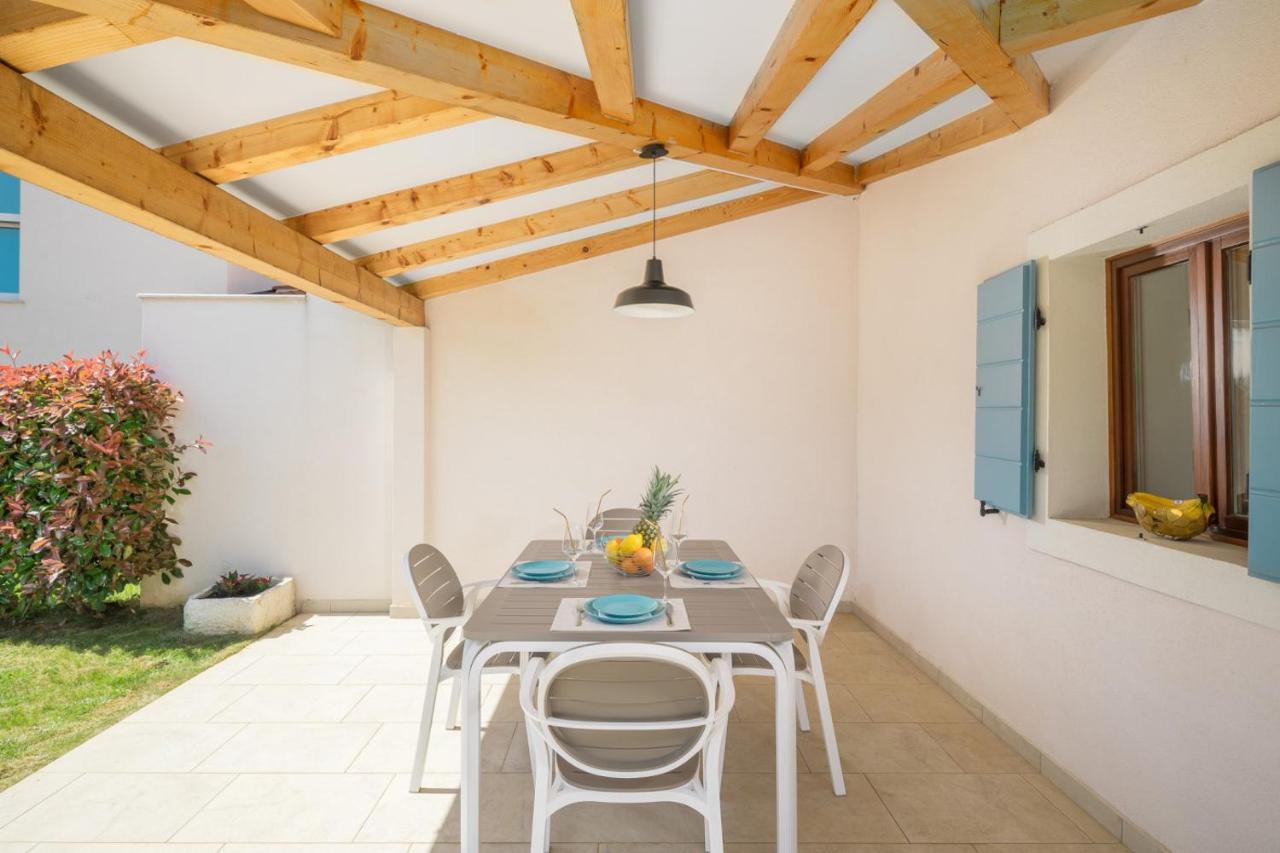 Casa Vita Holiday Home Πόρετς Εξωτερικό φωτογραφία